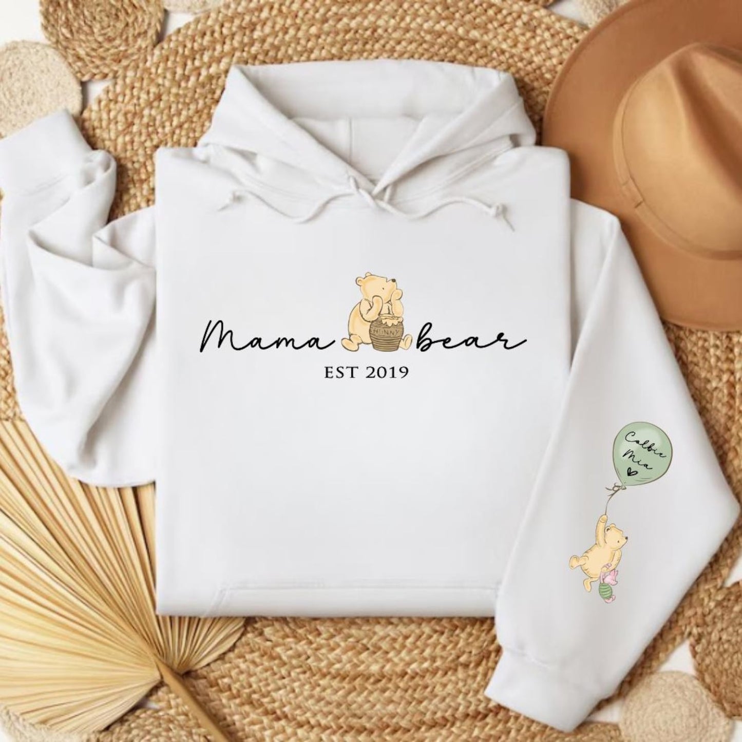 Mama Bär Sweatshirt Hoodie. Personalisierter Mama Hoodie mit den Namen der Kinder. Sweatshirt Geschenk für Mama. Mama Bär Top.
