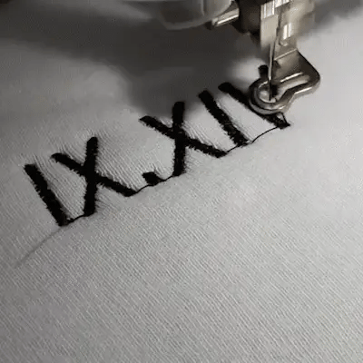 Individuell besticktes Paar-Sweatshirt mit römischen Ziffern und Datum