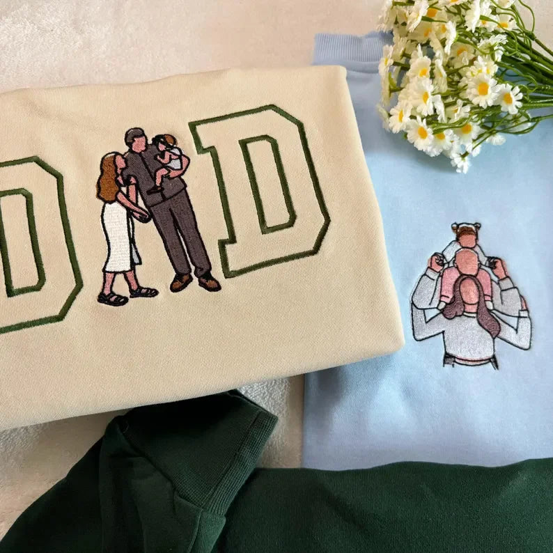 Benutzerdefiniertes Sweatshirt mit Fotostickerei für Mama und Papa, benutzerdefiniertes Varsity-T-Shirt mit Stickerei, Geschenk für Mama