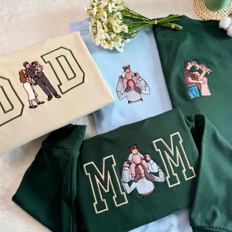 Benutzerdefiniertes Sweatshirt mit Fotostickerei für Mama und Papa, benutzerdefiniertes Varsity-T-Shirt mit Stickerei, Geschenk für Mama