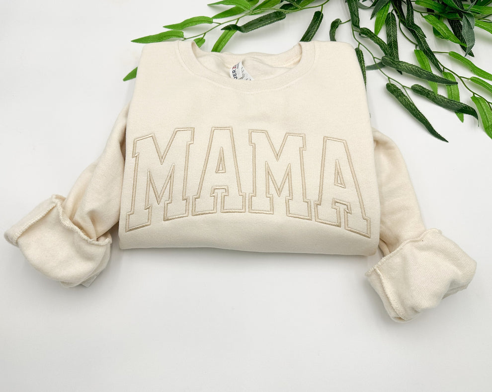 BESTICKTES Mama Sweatshirt, Geburtstagsgeschenk Mama Crewneck, personalisiertes Sweatshirt, trendige Crewnecks für Frauen, Mama-Geschenke, Muttertage