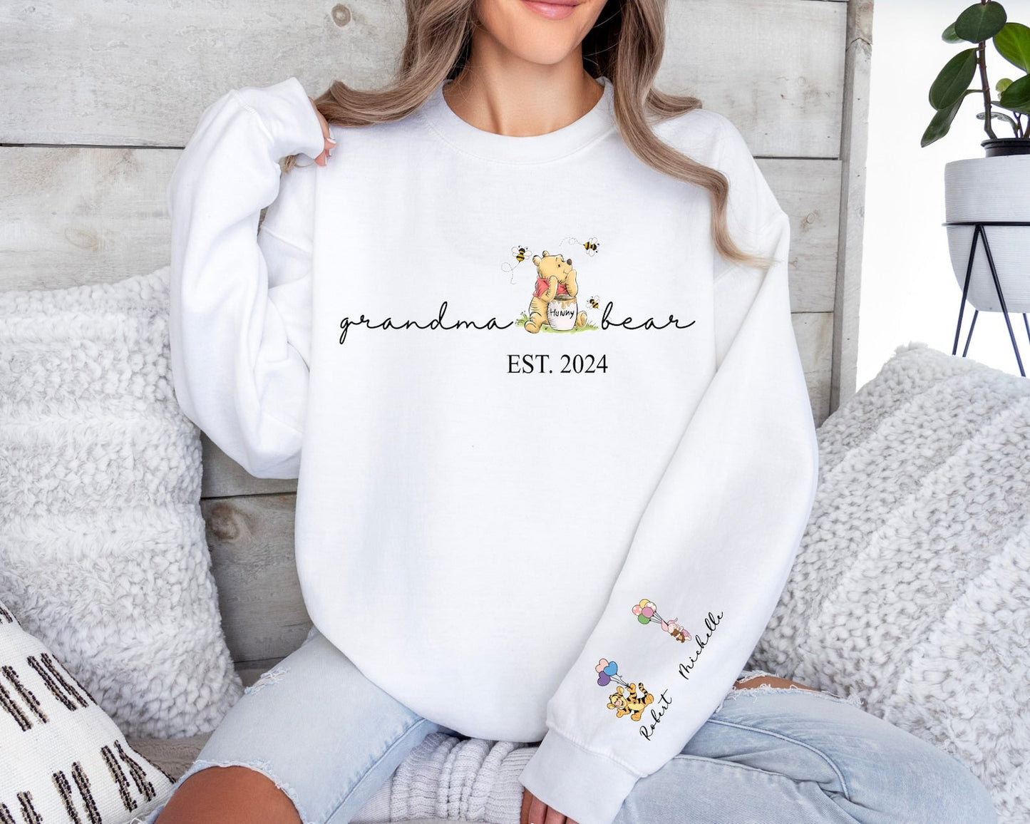 Personalisiertes Oma Bär Sweatshirt und Hoodie, Oma Est mit Enkelnamen auf Ärmel Sweatshirt, Oma Mama Mimi Sweatshirt, Geschenke Oma