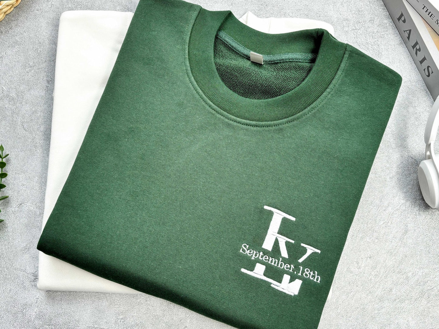 Benutzerdefinierte Stickerei Paar Initialen mit Datum Swetshirt, Stickerei Crewneck, personalisierte Stickerei Sweatshirt, personalisierte Geschenk