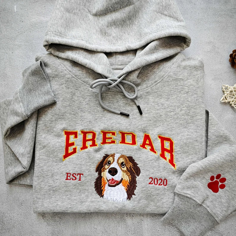 Benutzerdefinierter Hunde-Kapuzenpullover, bestickter Hundename, personalisiertes Haustier-Gesichts-Sweatshirt von Ihrem Foto, Kapuzenpullover im Varsity-Stil, Geschenke für Hundeliebhaber