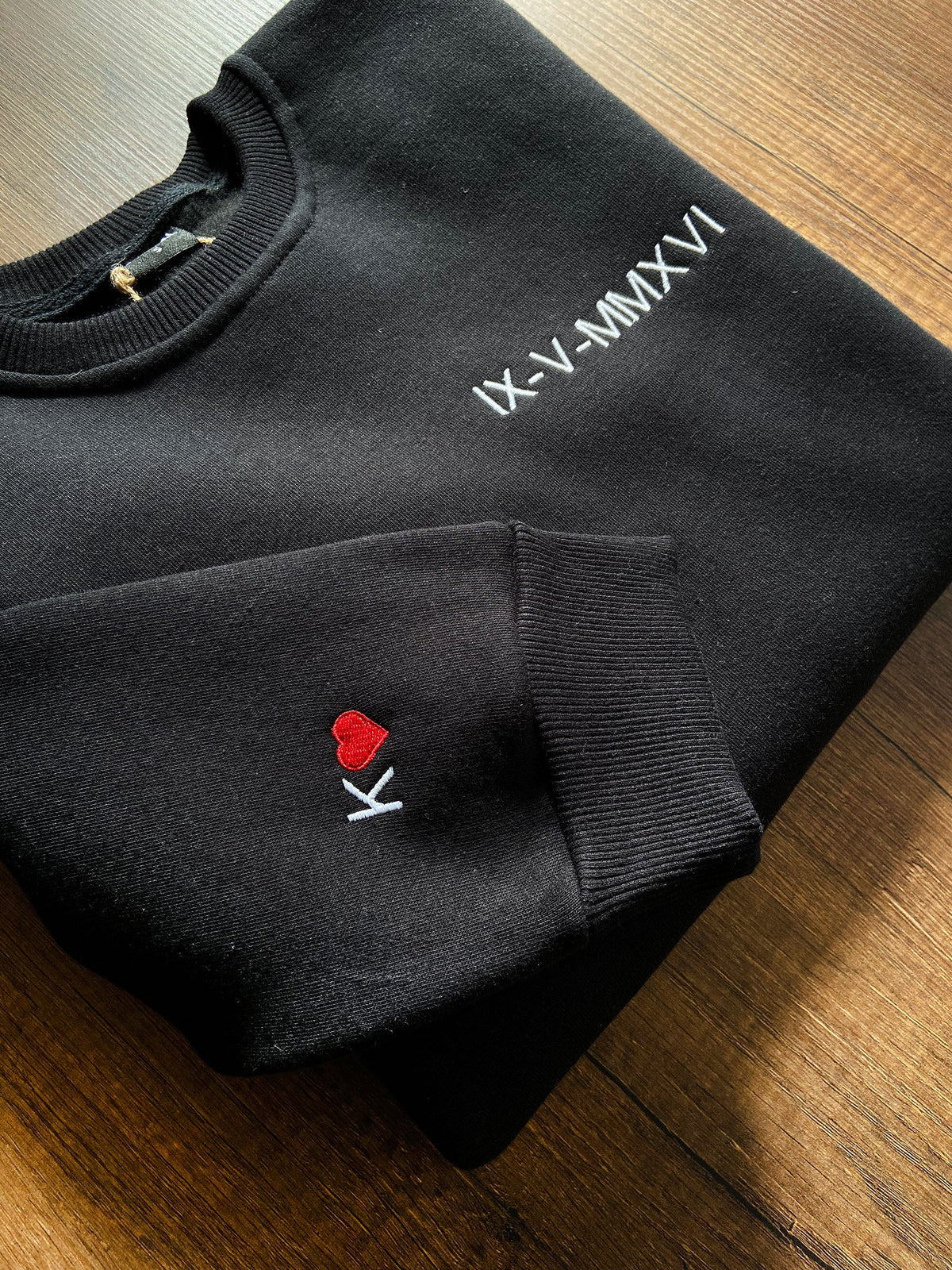 Kapuzenpullover mit römischen Ziffern, Paar-Sweatshirt, personalisiertes besticktes Sweatshirt, Stickerei-Sweatshirt