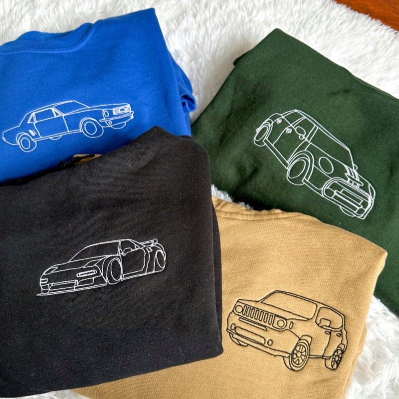 Individuelle Stickerei mit Autoporträt auf T-Shirt, passender Kapuzenpullover mit individuellem Autoporträt