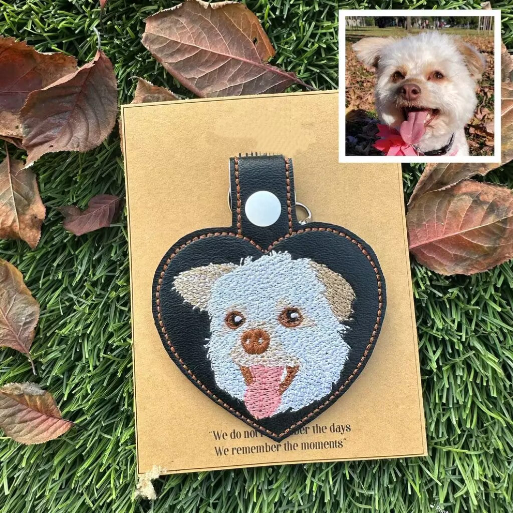 Schlüsselanhänger Mit Individueller Haustierstickerei – Personalisiertes Haustierporträt, Einzigartiges Besticktes Geschenk Für Tierliebhaber
