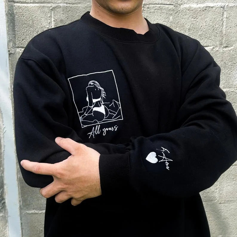 Personalisierter Partner-Hoodie mit Liebesstickerei – Einzigartiges Erinnerungsstück für besondere Tage