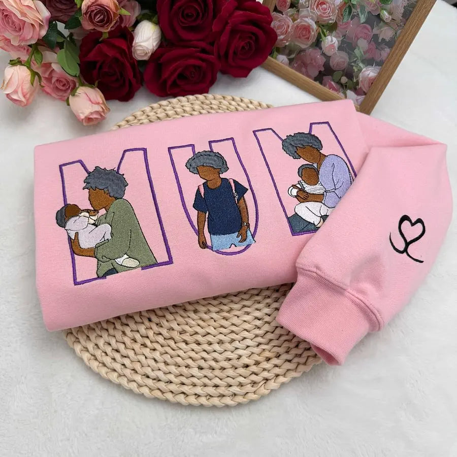 Familienporträt Sweatshirt personalisiert mit Haustier individuelle Familienillustration Kapuzenpullover