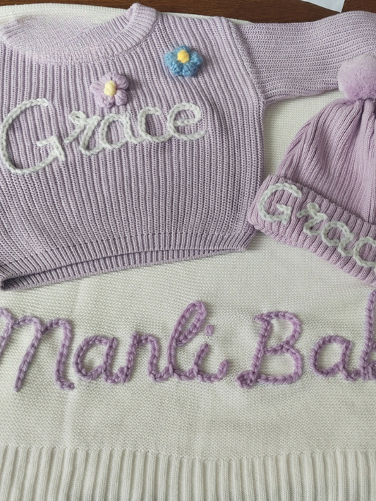 Andenken-Babypullover – Personalisiert mit Namen, herzerwärmendes Geschenk für frischgebackene Eltern