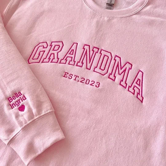 Familienporträt Sweatshirt mit individuellem Schriftzug passendes Geschwisteroutfit