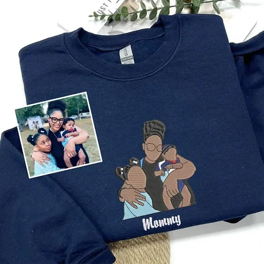 Besticktes Sweatshirt mit Gesichtsporträt – Personalisiertes Geschenk für Eltern
