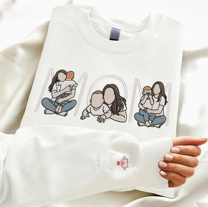 Bestickter Mama Kapuzenpullover personalisierter Muttername warmes Wintergeschenk