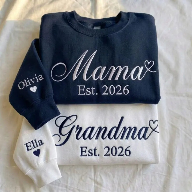 Personalisierter Mama Crewneck Sweatshirt mit Namen bestickt nachhaltige Baumwolle