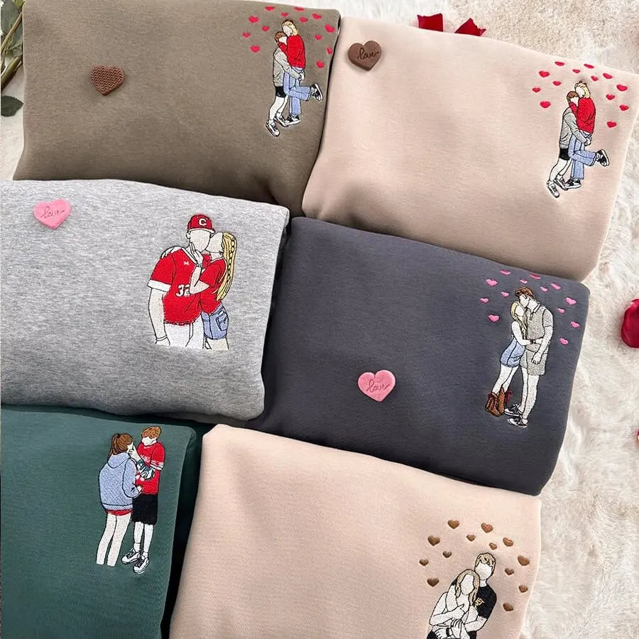 Individuell gestaltetes Sweatshirt mit Pärchen-/Familienporträt nach Foto – Personalisiertes Geschenk
