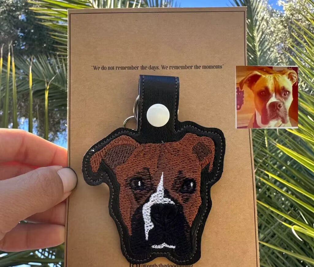 Schlüsselanhänger Mit Individueller Haustierstickerei – Personalisiertes Haustierporträt, Einzigartiges Besticktes Geschenk Für Tierliebhaber