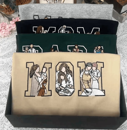 Personalisiertes Mama Sweatshirt mit Namen bestickt Muttertagsgeschenk Übergröße Fleece