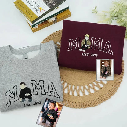 Familienporträt Kapuzenpullover personalisierter Sweater mit Kindernamen passendes Familienoutfit