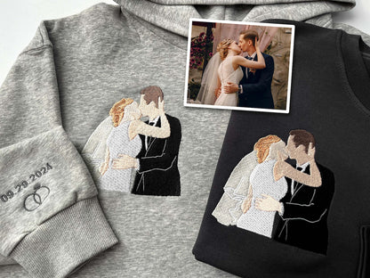 Individuell besticktes Sweatshirt, individuell bestickter Hoodie, individuelles Fotoportrait, individuell besticktes Shirt, gesichtsloses Familienporträt, Geschenk für Paare