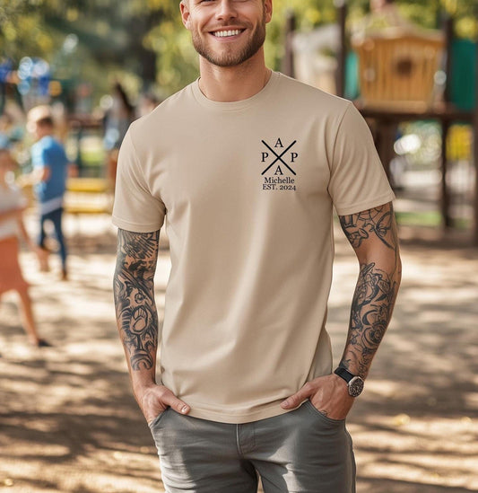 Zeitlose Vaterschaft: Personalisiertes Vater-Shirt. Vatertagsgeschenk - Personalisiertes Papa-T-Shirt. Geschenkidee für Papa.