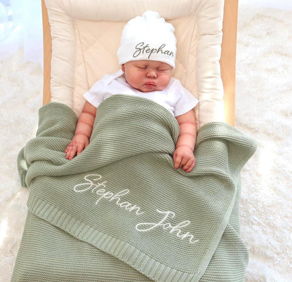 Babydecke mit Namensstickerei - Weich, atmungsaktiv, das perfekte Geschenk