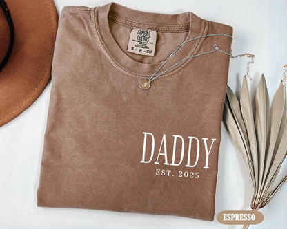 Daddy Est Shirt, Daddy Pocket Tee, Vatertagsgeschenke von Kindern, Geburtstagsgeschenk für Papa, Neuer Papa Geburtstags-T-Shirt, Vatertags-Shirt-Geschenk