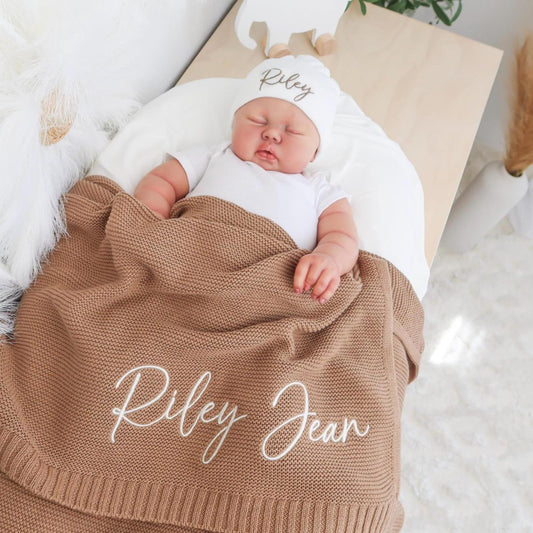 Weihnachtsgeschenk für Neugeborene - Personalisierte Babydecke mit Namensstickerei