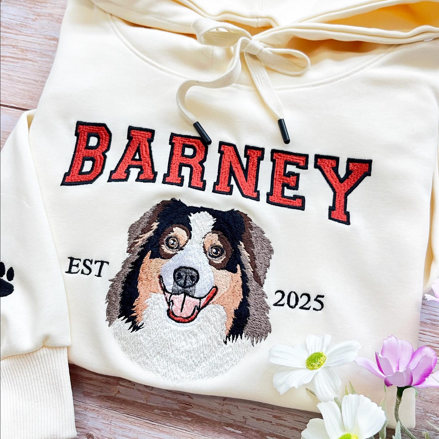 Personalisierter Sweatshirt mit Haustierporträt-Stickerei – ideales Geschenk für Hunde- & Katzenliebhaber