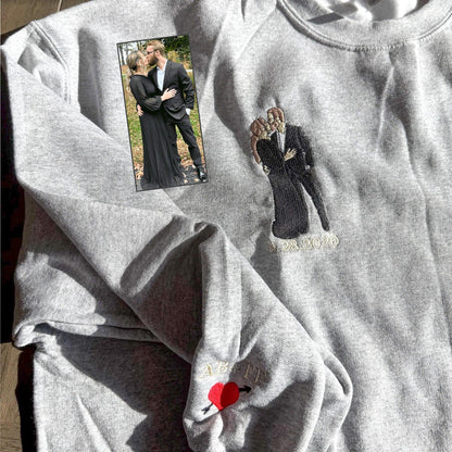 Individuell besticktes Sweatshirt mit Ihrem Foto, personalisierter Hoodie mit Pärchenporträt für Sie und Ihn