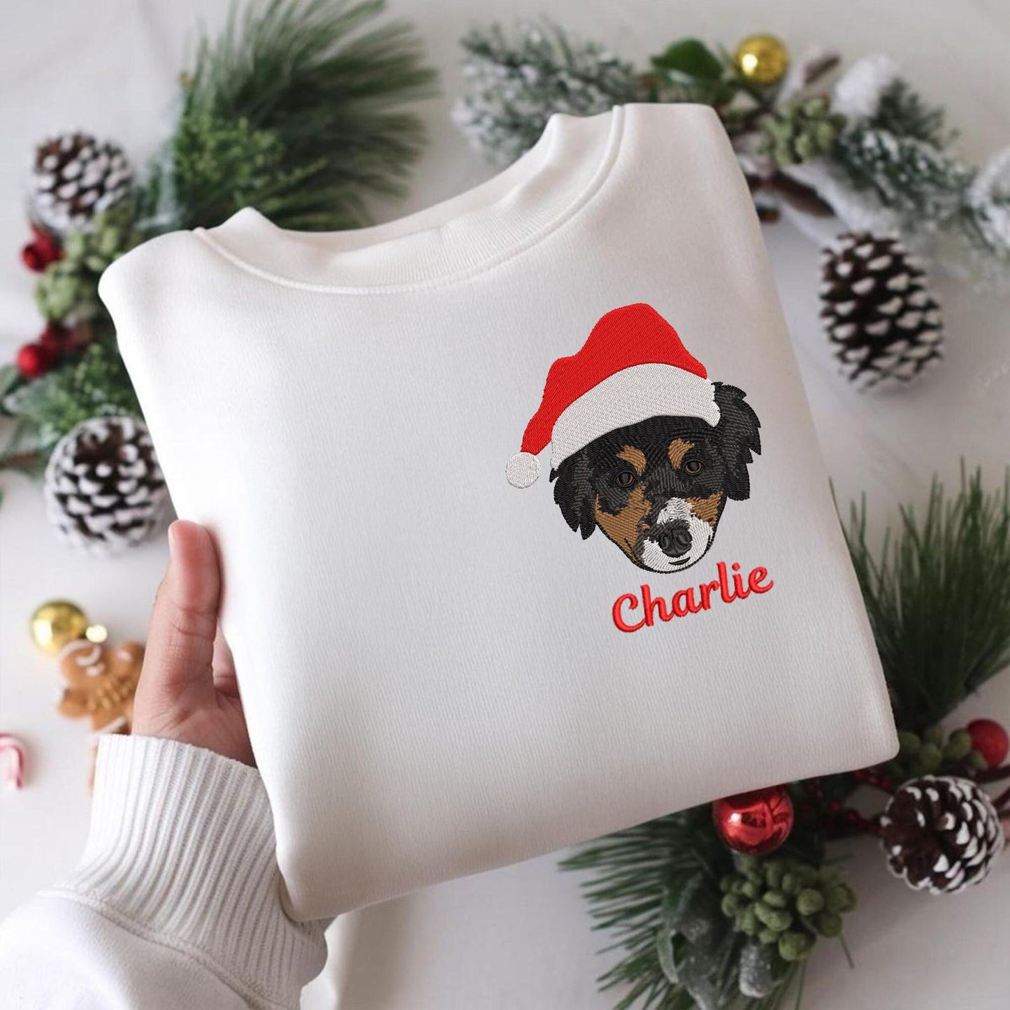 Personalisierter Weihnachts-Sweatshirt mit Haustier-Stickerei – Foto-Geschenk für Hunde- & Katzenliebhaber